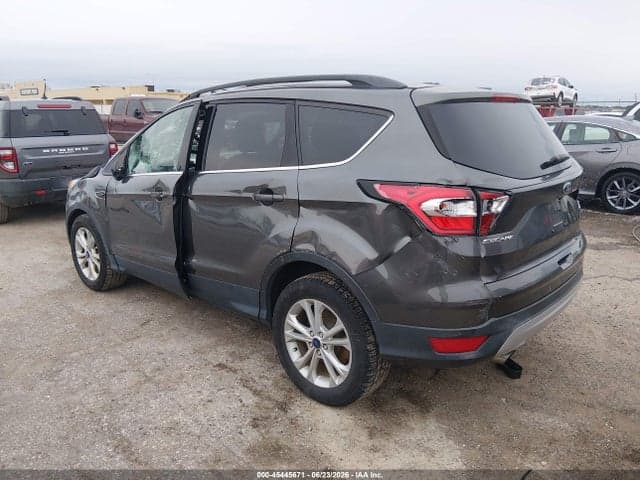 2018 FORD ESCAPE SE 3