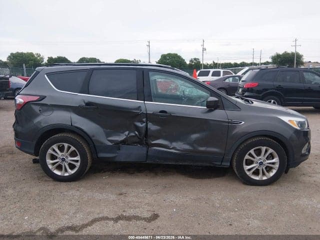 2018 FORD ESCAPE SE 6