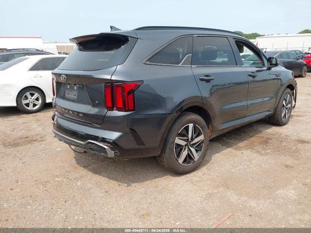 2021 KIA SORENTO S 4