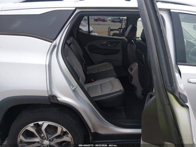2019 GMC TERRAIN SLT 8