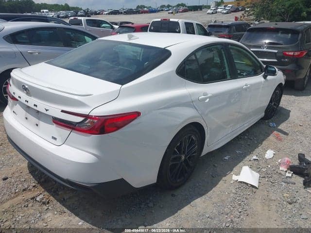2025 TOYOTA CAMRY SE 4
