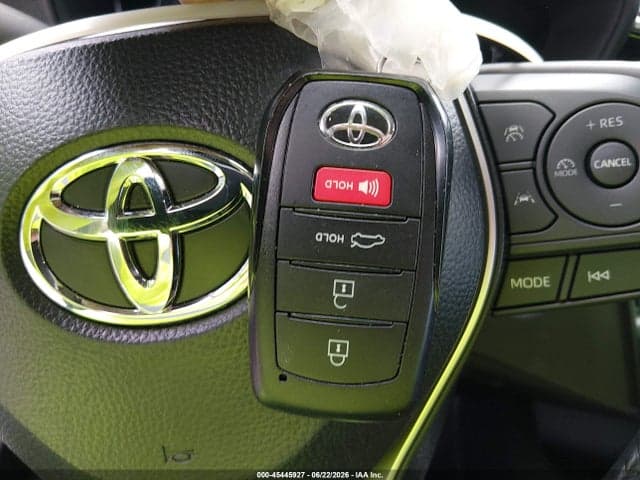 2026 TOYOTA COROLLA SE 11