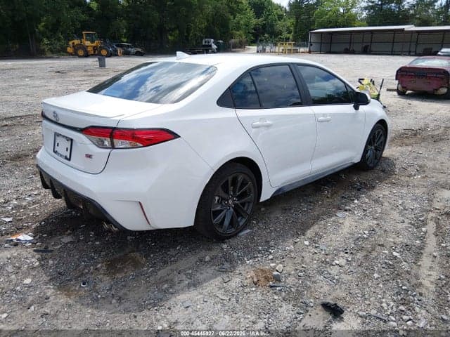 2026 TOYOTA COROLLA SE 4