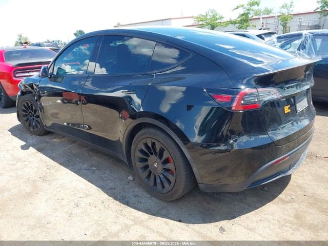 2022 TESLA MODEL Y 4