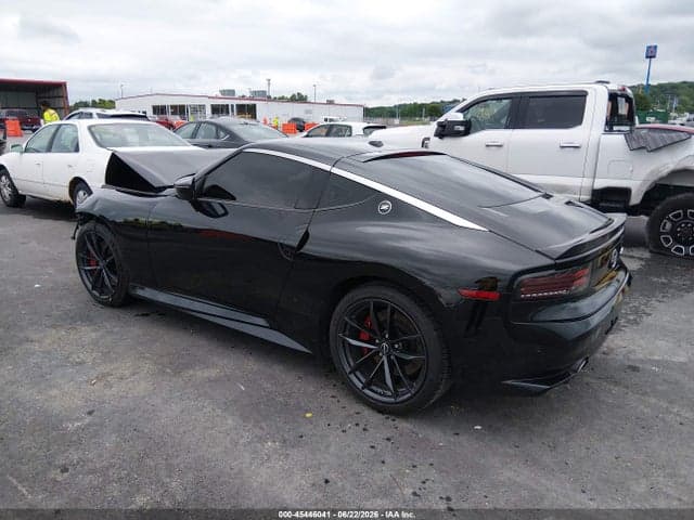 2024 NISSAN Z PERFORMANCE MANUAL 3
