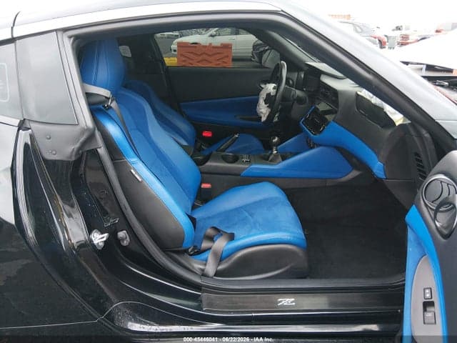 2024 NISSAN Z PERFORMANCE MANUAL 5