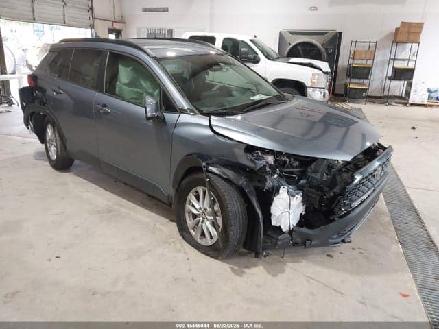 2024 TOYOTA COROLLA CROSS LE 1