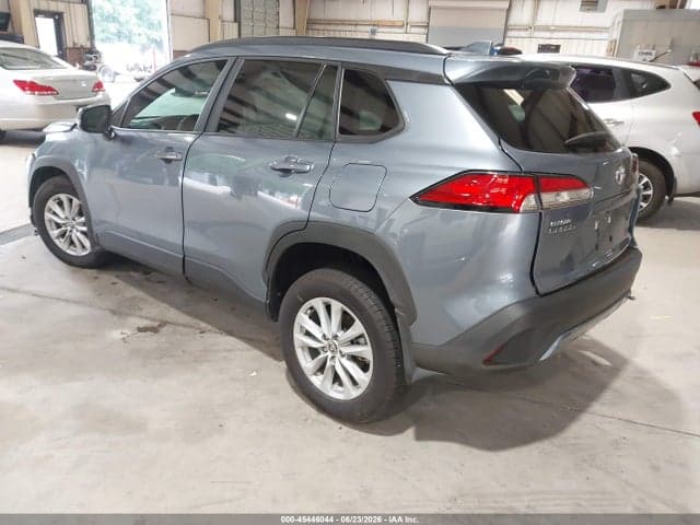 2024 TOYOTA COROLLA CROSS LE 3