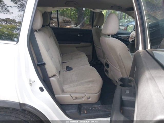 2019 HONDA PILOT EX 8
