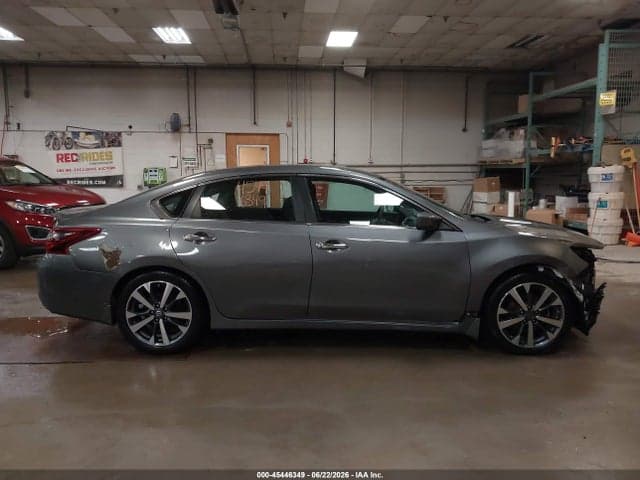2017 NISSAN ALTIMA 2.5 SR 14