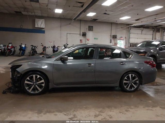 2017 NISSAN ALTIMA 2.5 SR 15