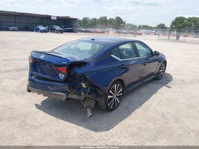 2021 NISSAN ALTIMA SR FWD 4