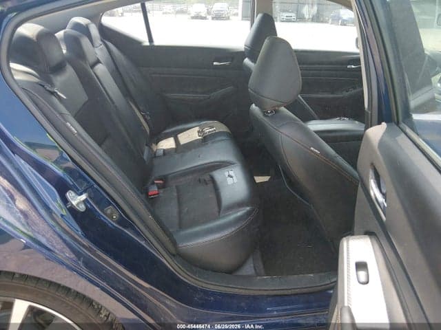 2021 NISSAN ALTIMA SR FWD 8
