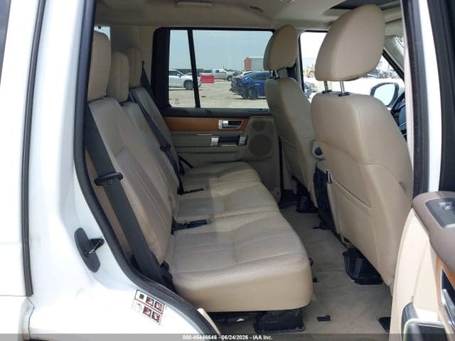 2015 LAND ROVER LR4 8