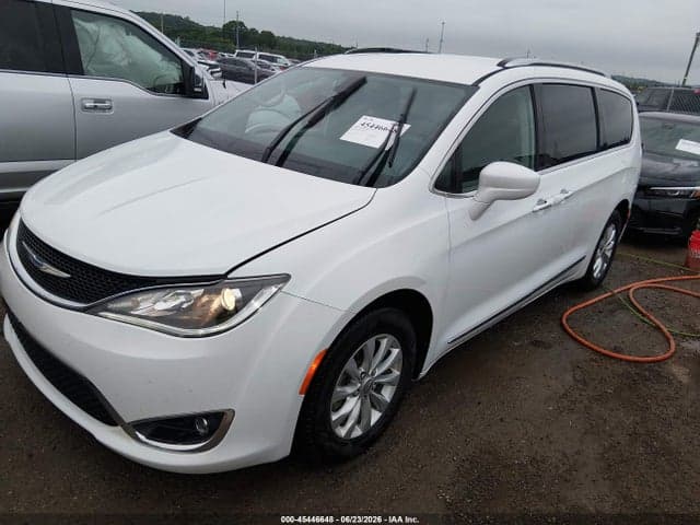 2019 CHRYSLER PACIFICA TOURING L 2