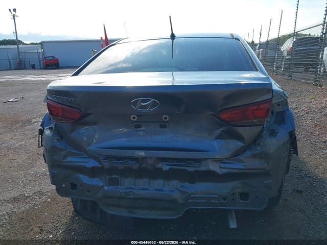 2020 HYUNDAI ACCENT SE 6