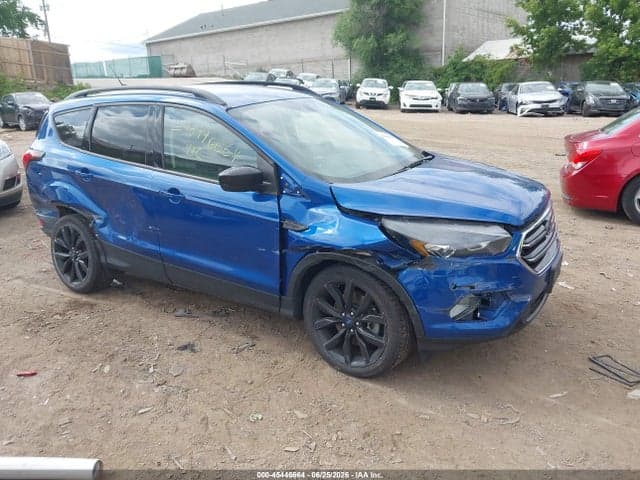 2019 FORD ESCAPE SE 1