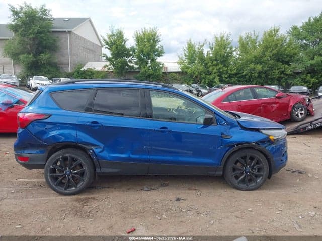 2019 FORD ESCAPE SE 13