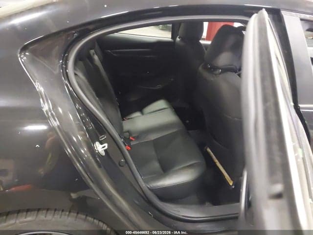 2022 MAZDA MAZDA3 SELECT 8