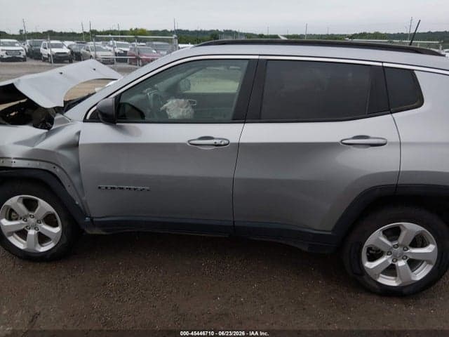 2022 JEEP COMPASS LATITUDE 4X4 14