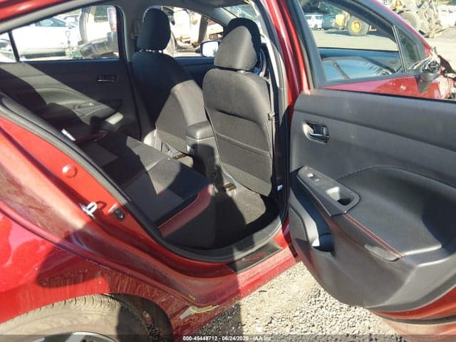 2025 NISSAN VERSA 1.6 SR 8