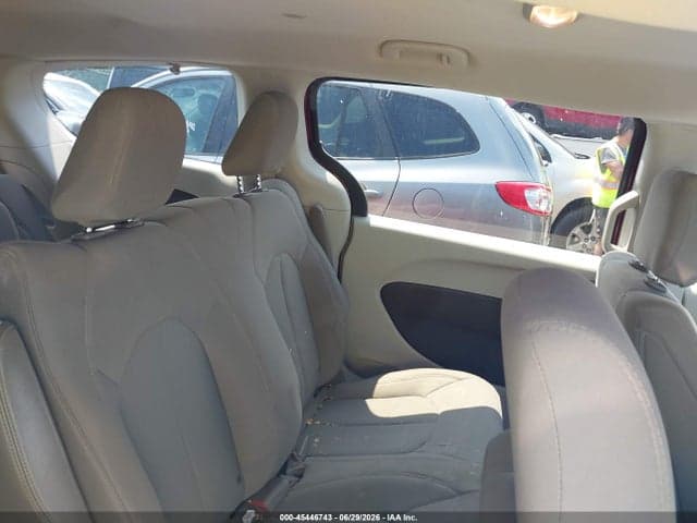 2018 CHRYSLER PACIFICA L 8