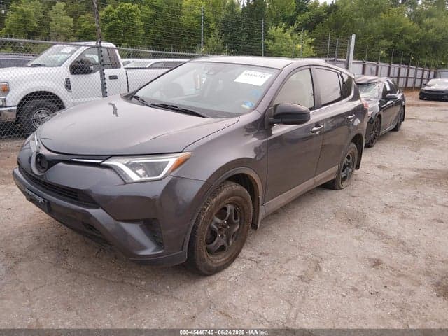 2018 TOYOTA RAV4 LE 2