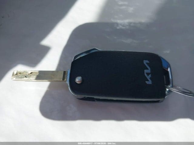 2022 KIA SOUL LX 11