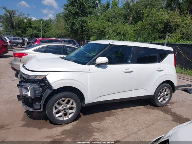 2022 KIA SOUL LX 15