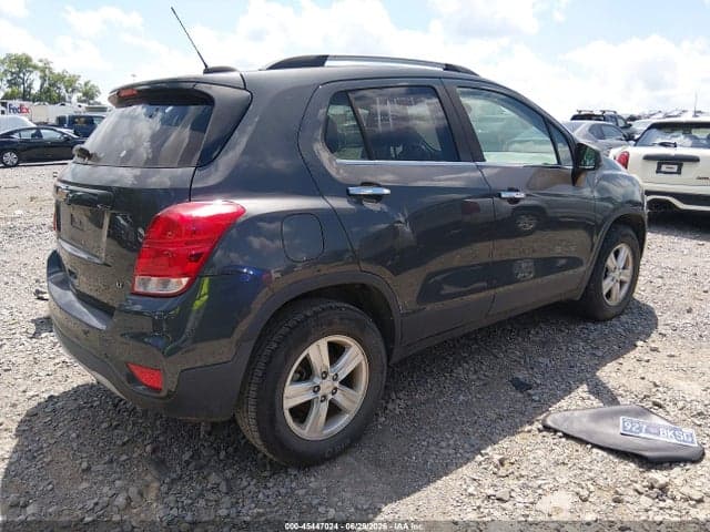 2018 CHEVROLET TRAX LT 4