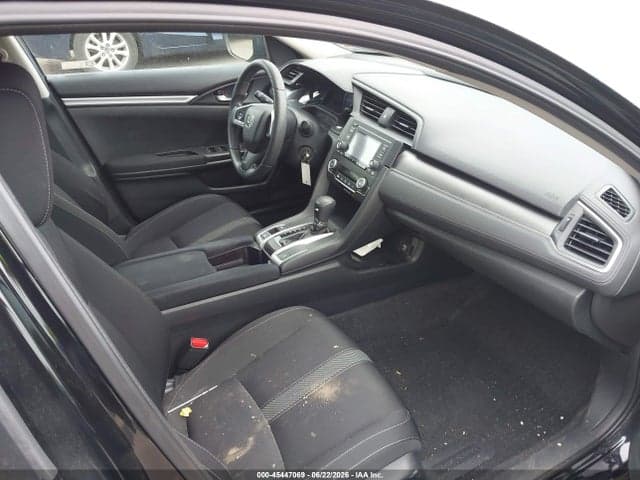 2018 HONDA CIVIC LX 5