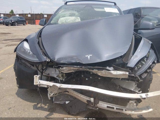 2023 TESLA MODEL Y 6