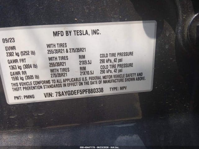 2023 TESLA MODEL Y 9