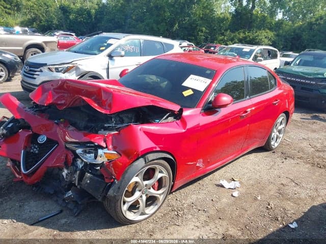 2019 ALFA ROMEO GIULIA TI SPORT AWD 2