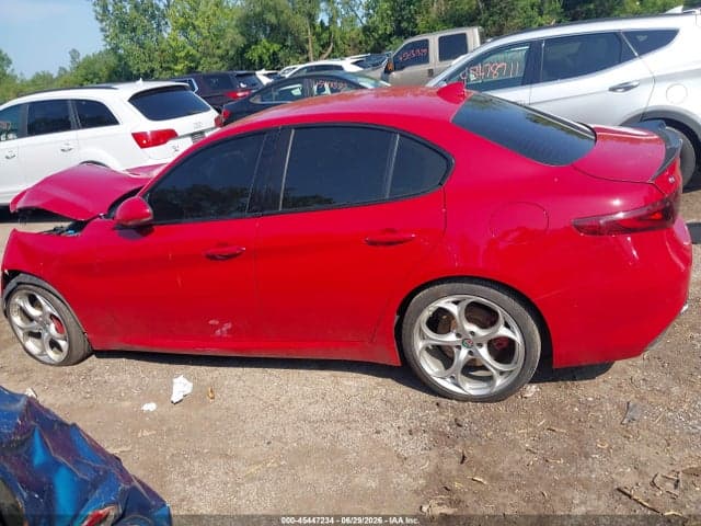 2019 ALFA ROMEO GIULIA TI SPORT AWD 15