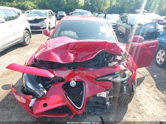2019 ALFA ROMEO GIULIA TI SPORT AWD 6
