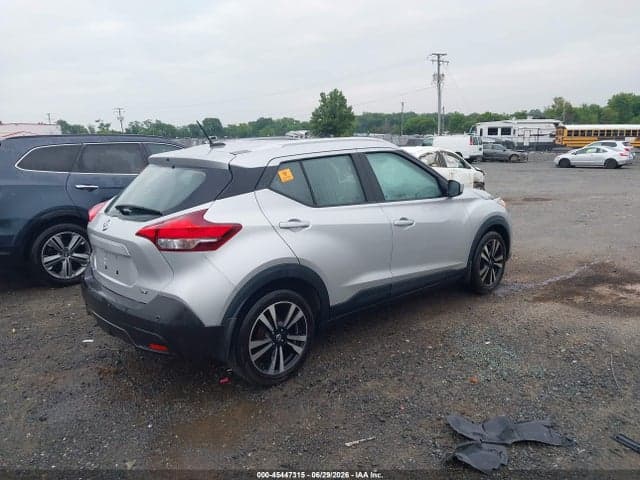 2020 NISSAN KICKS SV XTRONIC CVT 4