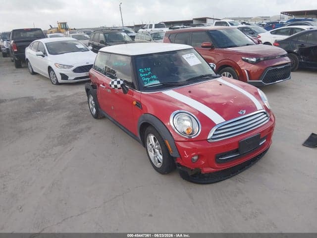 2012 MINI COOPER 1