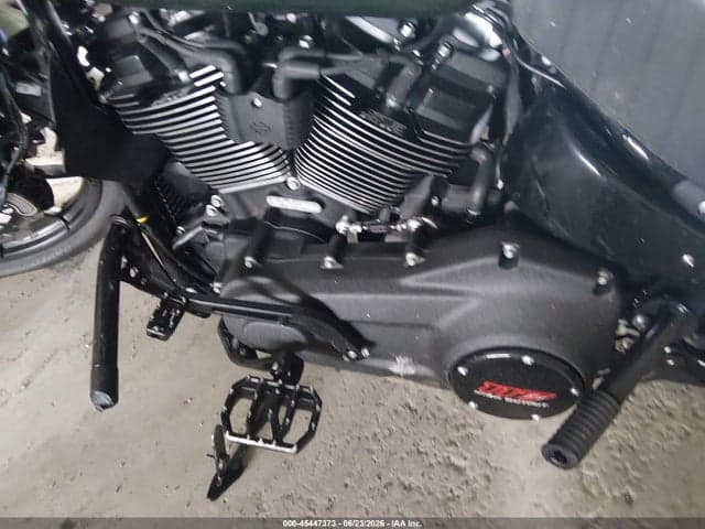 2025 HARLEY-DAVIDSON FXLRST 9