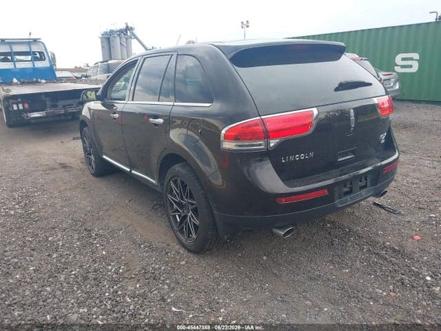 2013 LINCOLN MKX 3