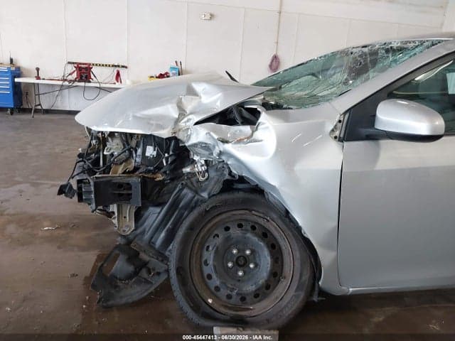 2018 TOYOTA COROLLA LE 19