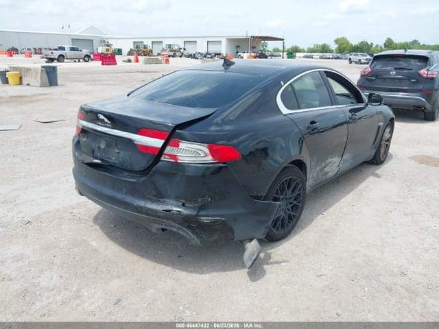 2015 JAGUAR XF 2.0T 4
