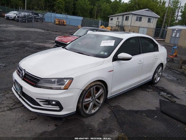 2017 VOLKSWAGEN JETTA GLI 2