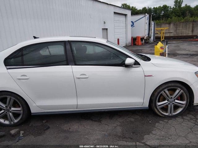 2017 VOLKSWAGEN JETTA GLI 13