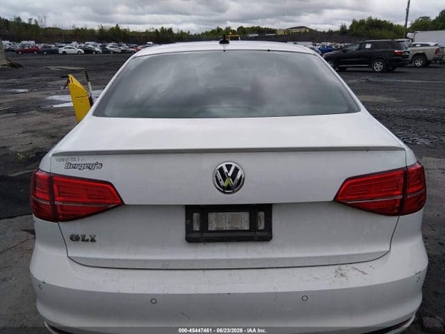 2017 VOLKSWAGEN JETTA GLI 16