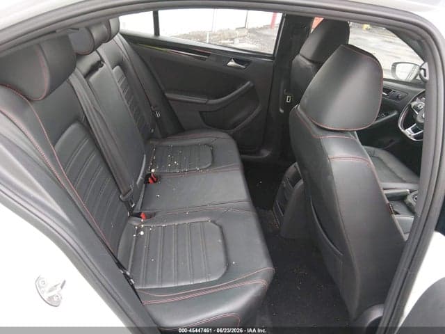 2017 VOLKSWAGEN JETTA GLI 8