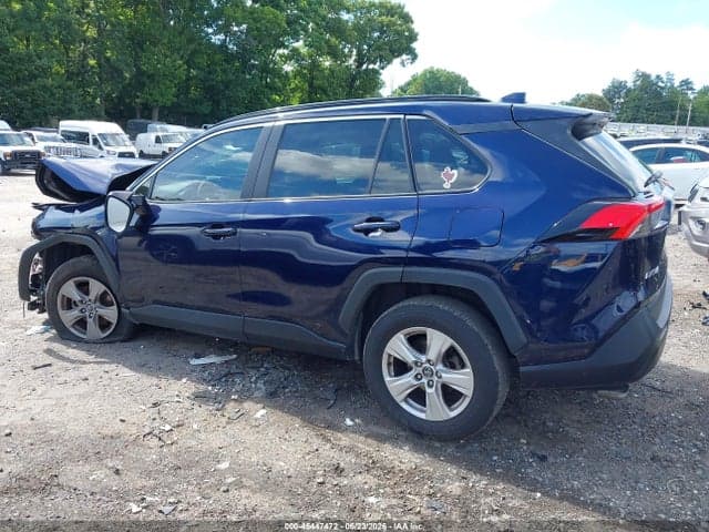 2021 TOYOTA RAV4 XLE 15