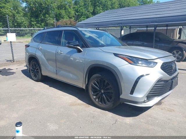2024 TOYOTA HIGHLANDER XSE 1