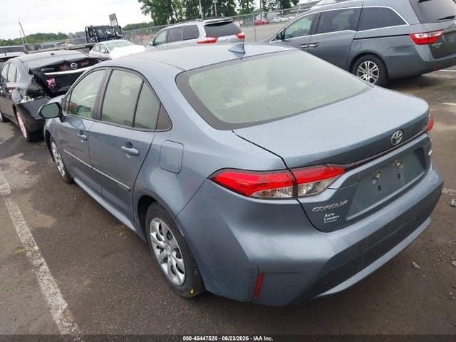2022 TOYOTA COROLLA LE 3