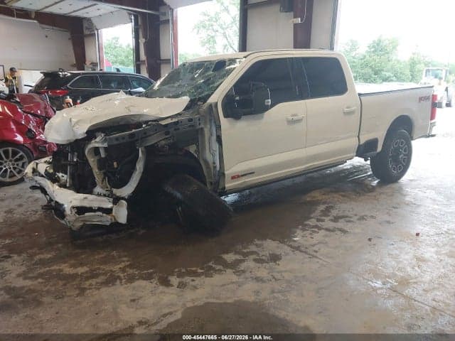 2026 FORD F-250 PLATINUM 2